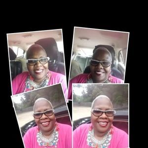 Meet your Posher, Mari